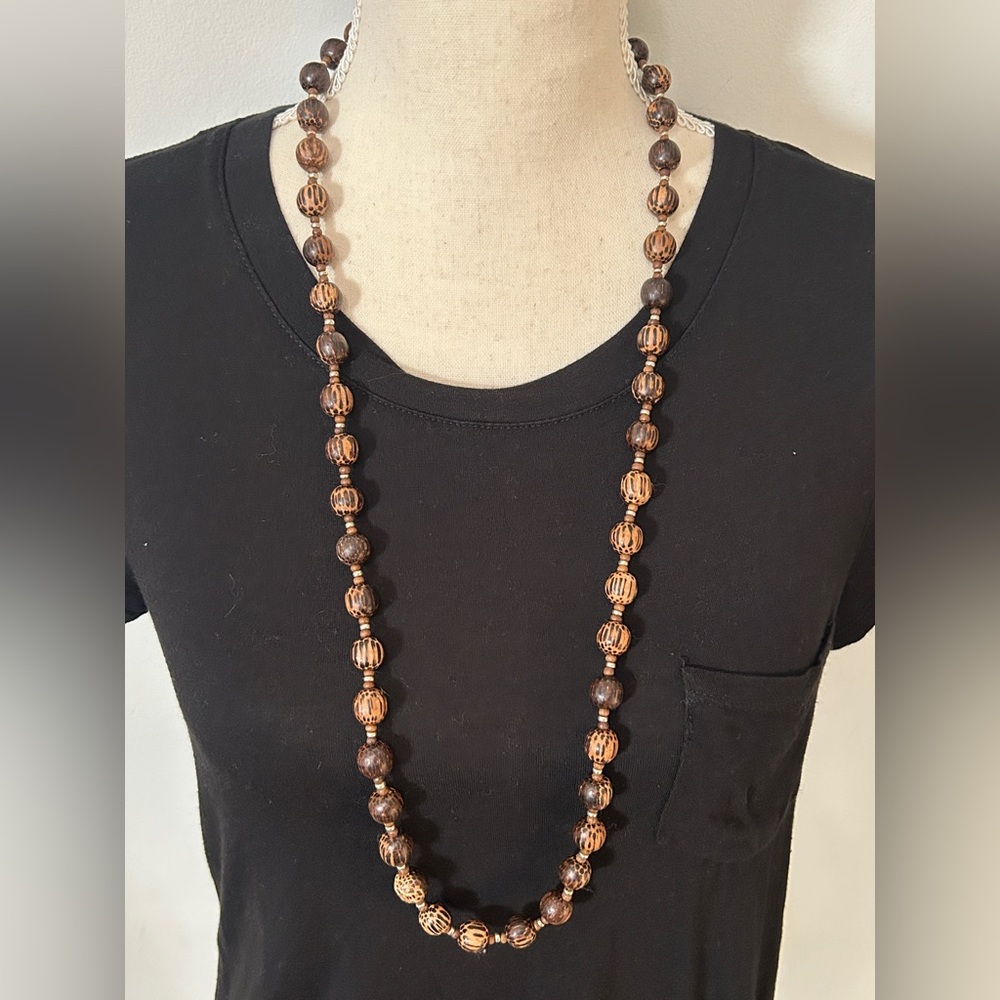 Casual Brown Beaded Necklace